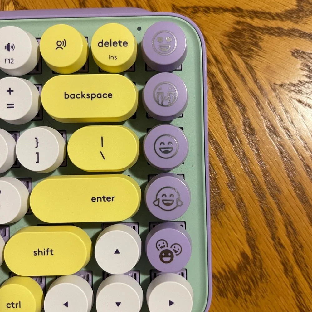 Logitech Pop Keys - Picture 3 of 16